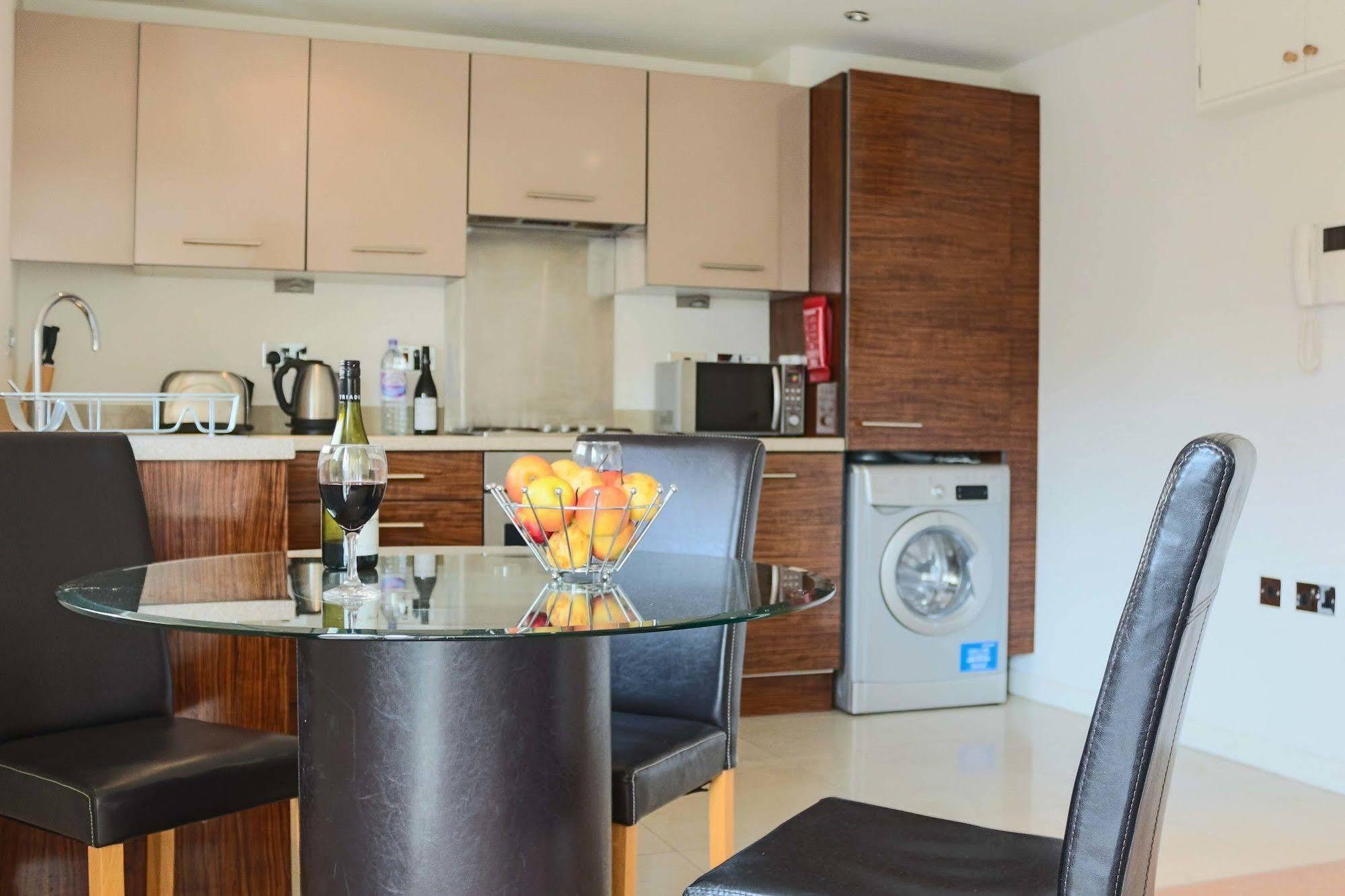 Southampton Serviced Apartments Zewnętrze zdjęcie