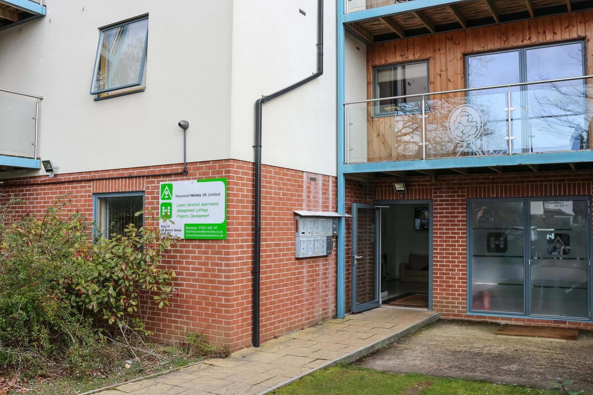 Southampton Serviced Apartments Zewnętrze zdjęcie